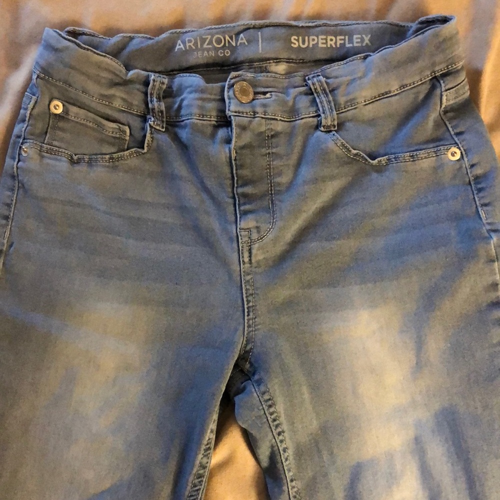 Arizona superflex girl’s size 16 regular jegging. Light blue. Good condition.